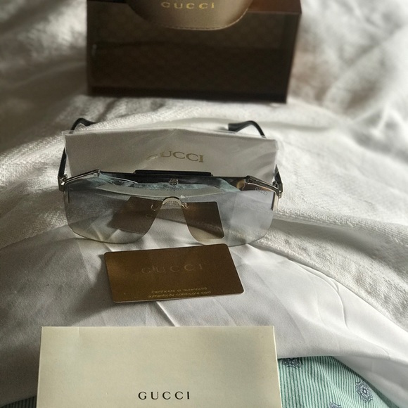 Designer glasses - Picture 4 of 10